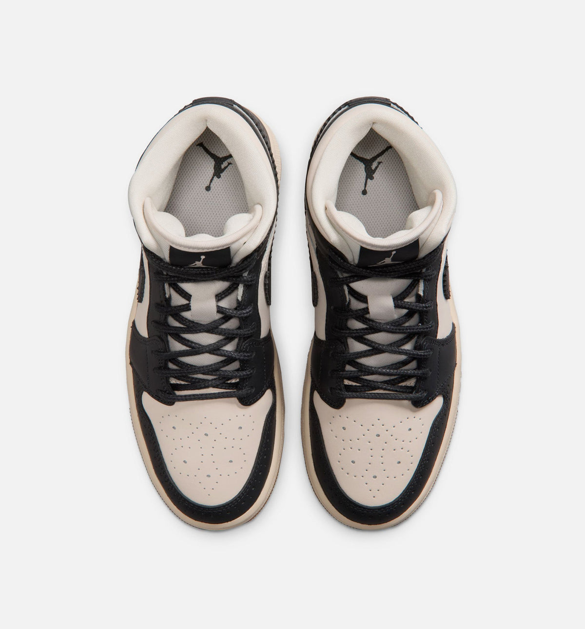 Air Jordan 1 Mid SE – Women's Lifestyle Shoe | Off-Noir/Chalk/Pearl White