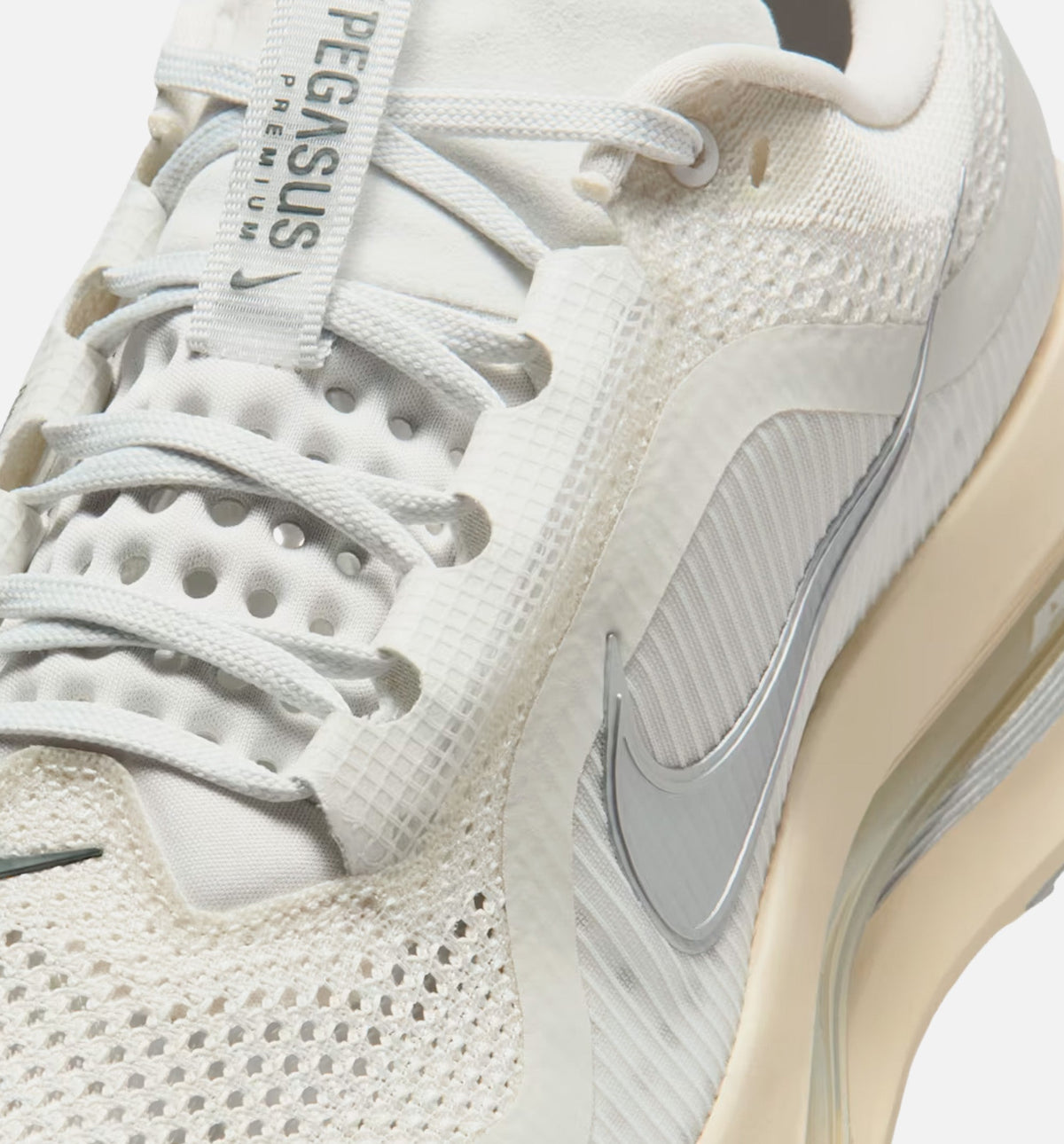 Pegasus Premium – Men's Lifestyle Shoe in Platinum Tint/Grey Fog/Iron Grey/Reflect Silver