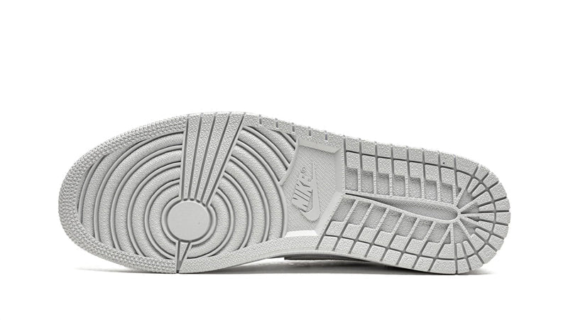 Air Jordan 1 Low OG 'Neutral Grey' – White & Neutral Grey AJ1 Low OG with Clean Tonal Versatility
