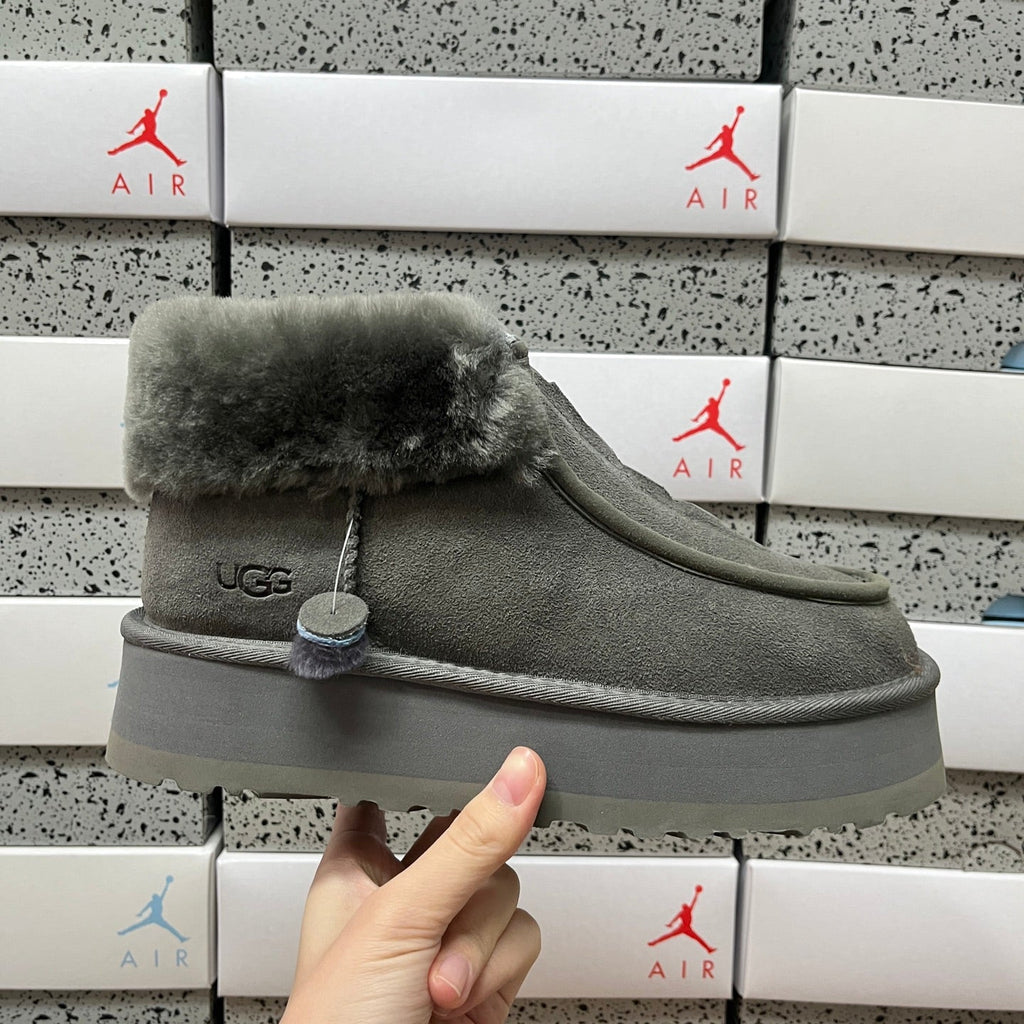 UGG Tazz Platform Women's Slip-On Boot – Suede Moc-Toe Boot with Tonal Shearling Cuff, Shearling Lining & Chunky SugrSole Platform in Charcoal