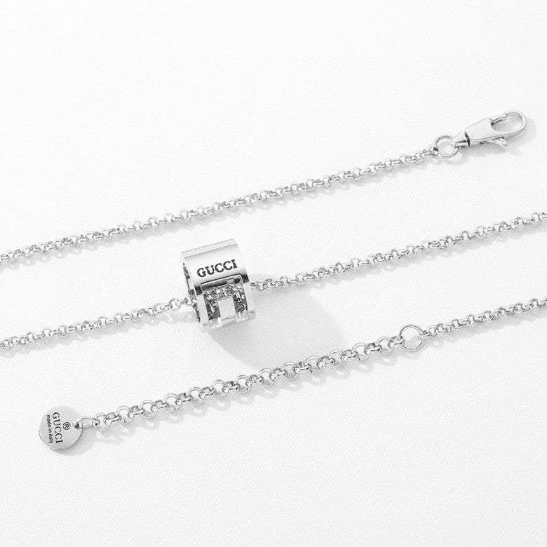 Gucci Vintage Interlocking Couple Necklace