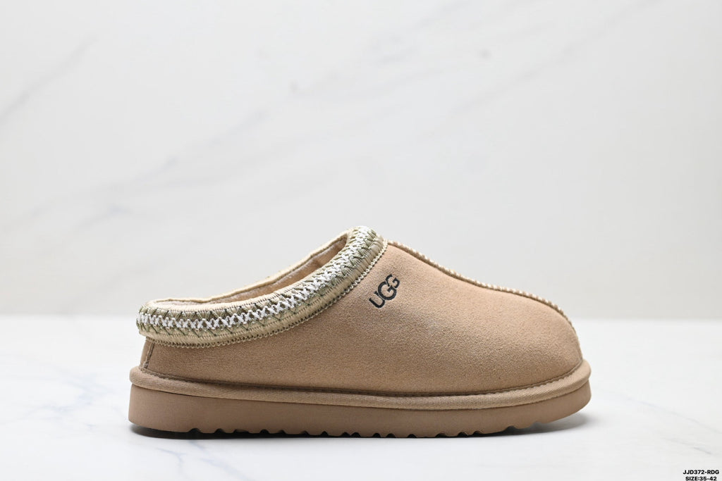 UGG Tazz Snow Boots