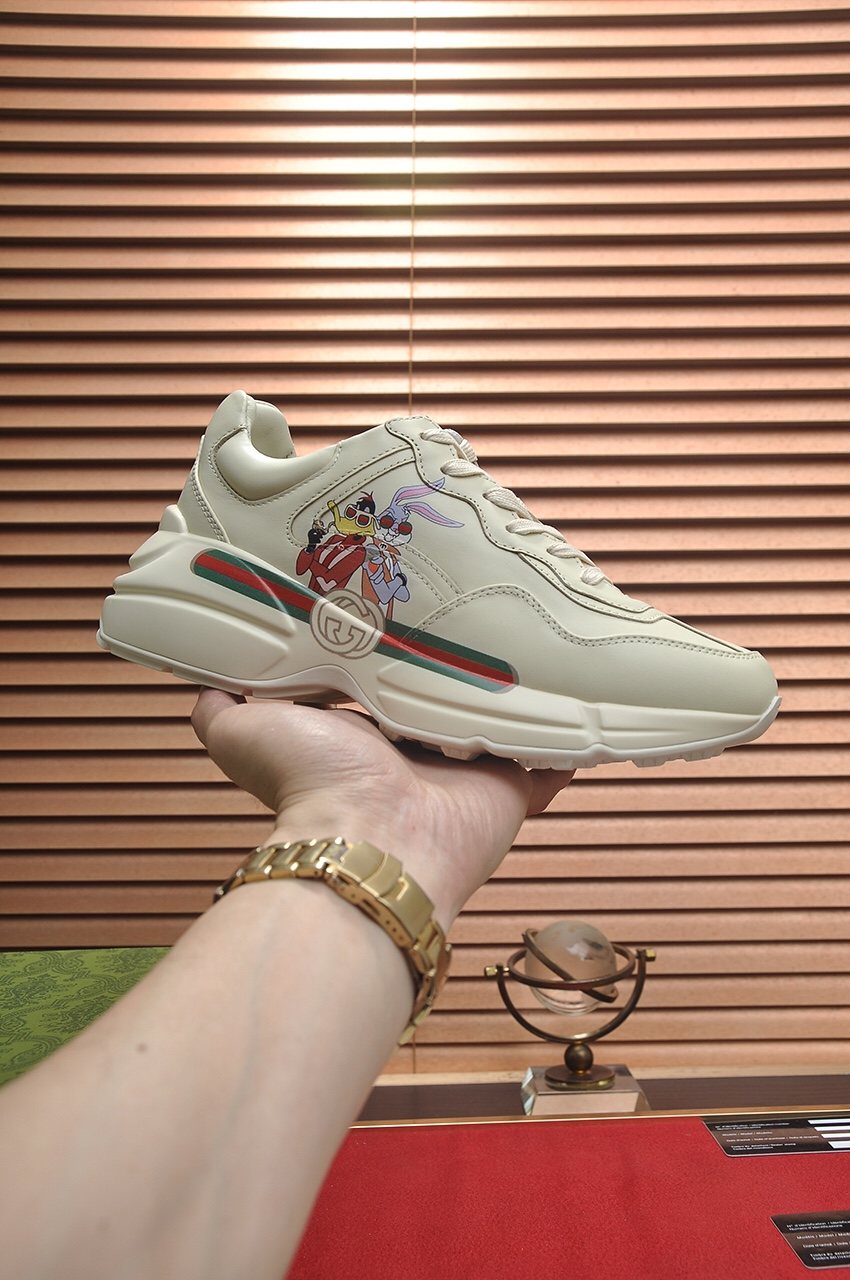 Gucci Off-White Stripe Chunky Sneakers