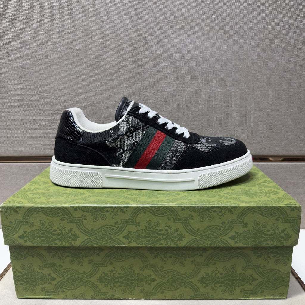 Gucci Men's Green-Red Stripe Sneakers
