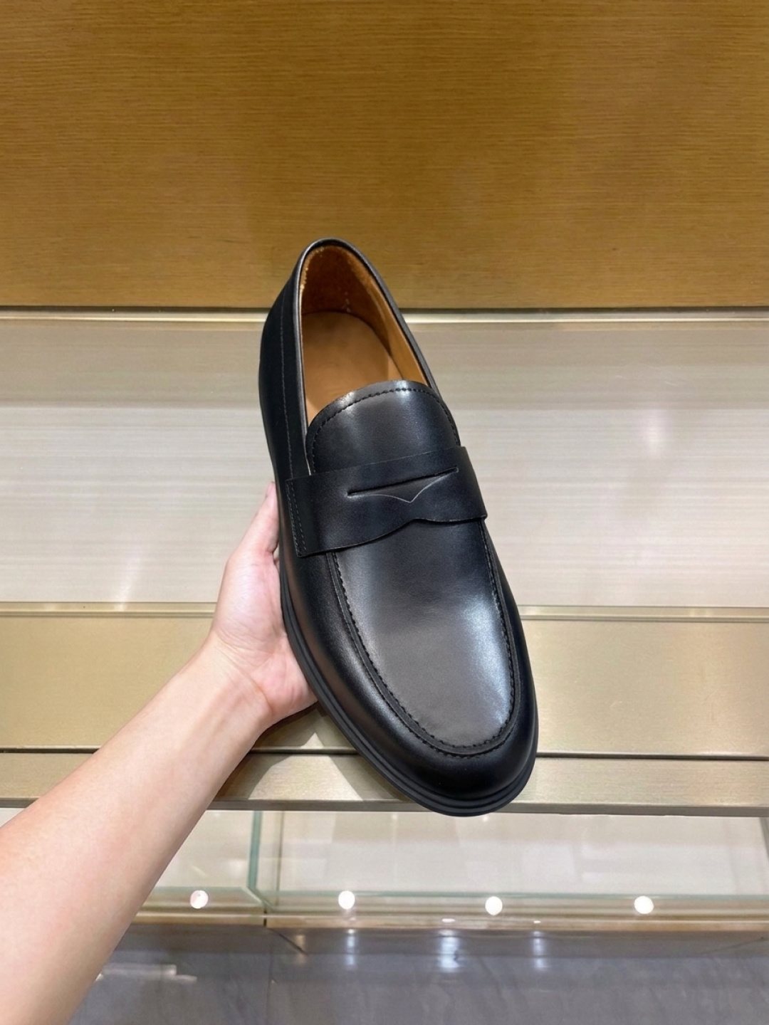 TOD'S Apron-Toe Slip-On Loafers