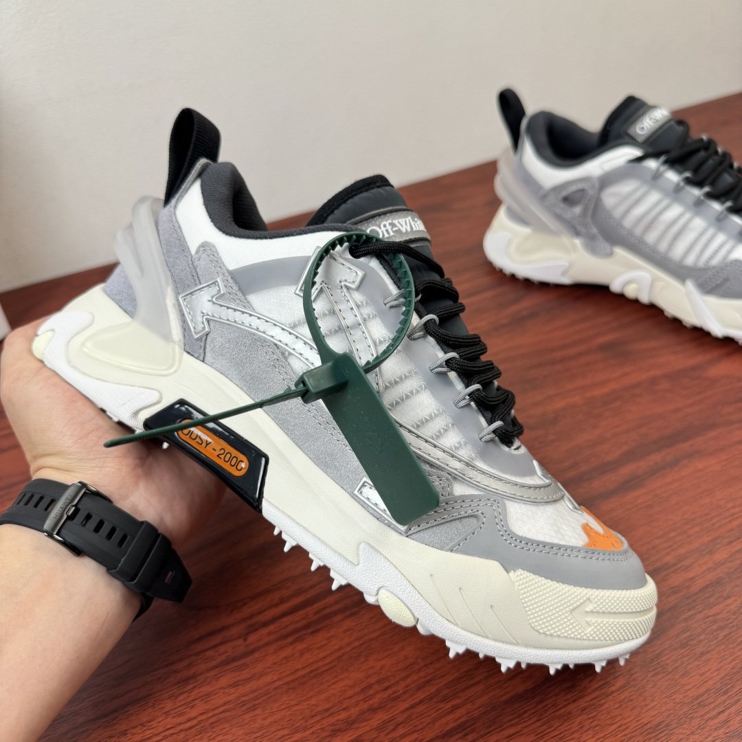 Off-White ODSY-2000 Sneakers