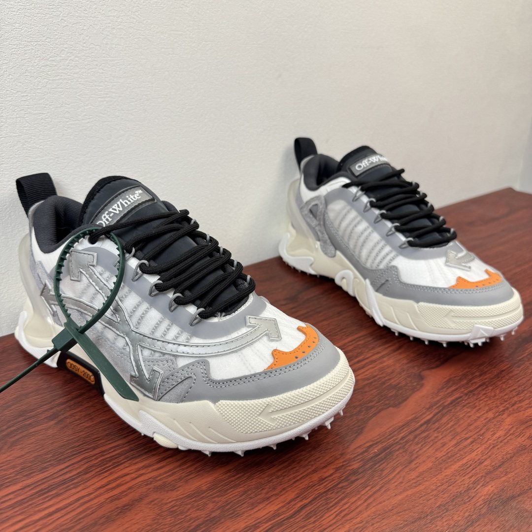 Off-White ODSY-2000 Sneakers