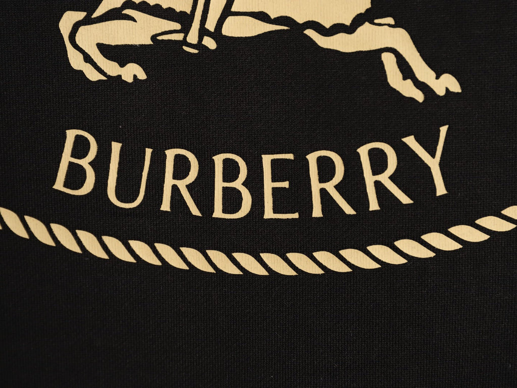 Burberry Oval Equestrian Back-Graphic Crewneck Sweatshirt - Black